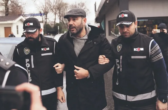 CHP'li belediyelerde rüşvet ve yolsuzlukta sınır yok! Akpolat ve Karalar'ın dosyası kabardıkça kabardı - 3