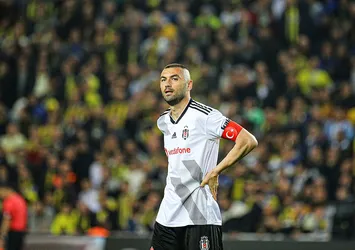 Beşiktaş'ta Burak Yılmaz şoku!