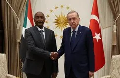 Başkan Erdoğan’dan  El Burhan’a taziye dilekleri!