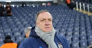 Dick  Advocaat gelecek sezon...