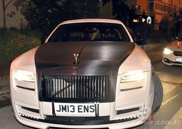 Hakan Çalhanoğlu'nun süper lüks otomobili! İşte futbolcuların arabaları 18