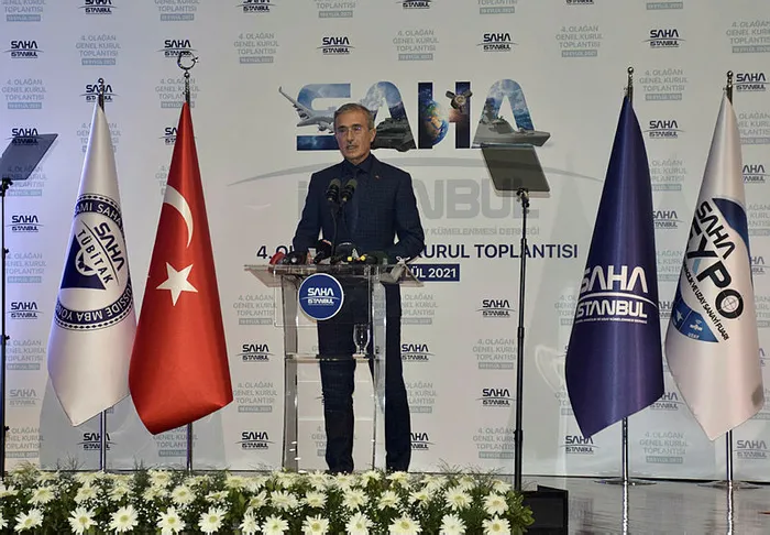 Savunma Sanayii Başkanı İsmail Demir ve Haluk Bayraktar'dan flaş açıklamalar! "Tüm gücümüzle karşı duracağız" - 4