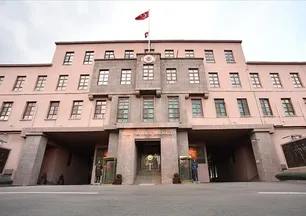 MSB'den bayrak provokasyonuna ilişkin açıklama: Failler tespit edildi