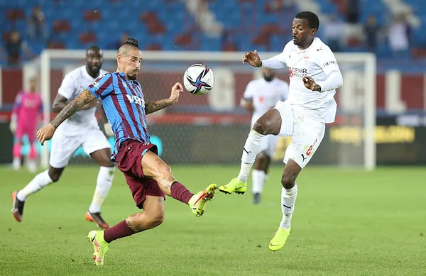 Trabzonspor'da 1 numara Hamsik! - 4
