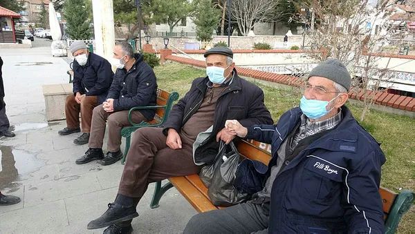 İçişleri Bakanlığından yeni koronavirüs genelgesi! 81 il valiliğine gönderildi