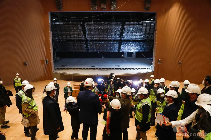 Atatürk Kültür Merkezi'nin inşaatı yüzde 90 tamamlandı! Bakan Ersoy açıkladı: Maliyeti 1.8 milyar lira 10