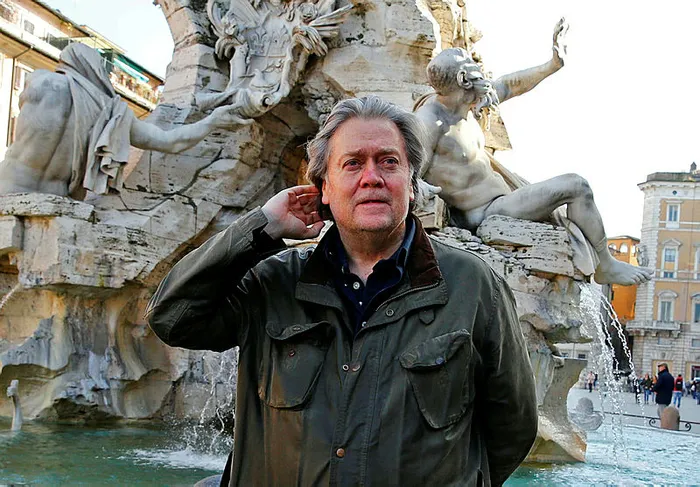SON DAKİKA | Donald Trump’ın danışmanı Steve Bannon FBI'a teslim oldu - 2