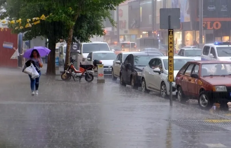 1790407829234.png Meteoroloji'den 5 günlük haritalı uyarı: Trakya'dan giren soğuk hava dalgası tüm yurdu saracak! Sıcaklıklar çakılıyor - 12