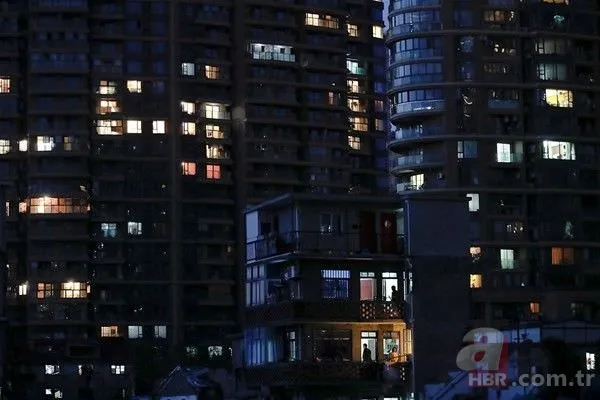 Evlerini yıktırmayarak gökdelenere direnen mahalleden 15 kare 12