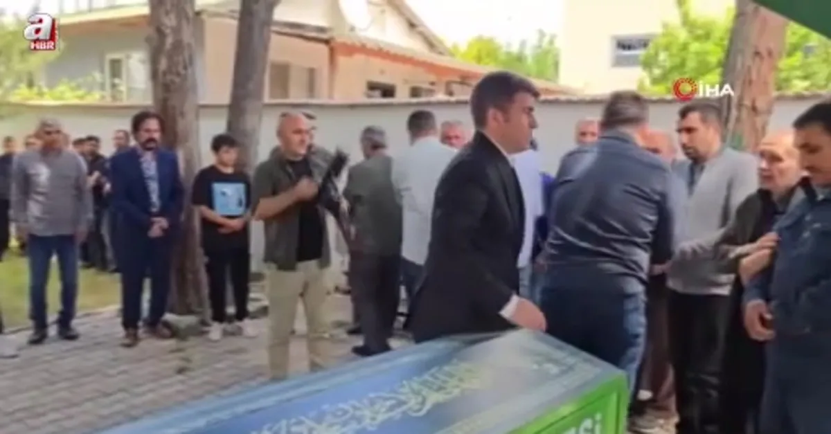 Sulama kanalında boğulan çocuk defnedildi