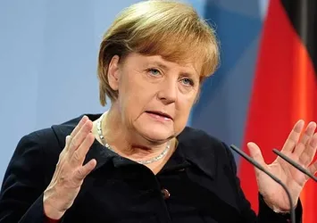 Merkel'den AB'nin geleceğine dair açıklama