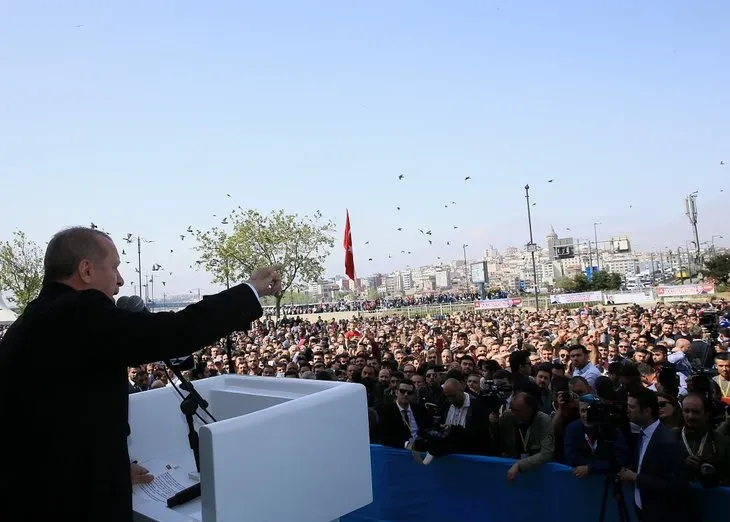 Cumhurbaşkanı Erdoğan Mısır Çarşısı’nın açılış törenine katıldı
