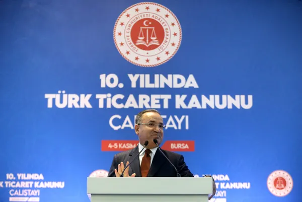Adalet Bakanı Bekir Bozdağ: Bu ülkenin kadınları kıyafetlerine göre ayrımcılığa tabi tutulmasın istiyoruz - 1