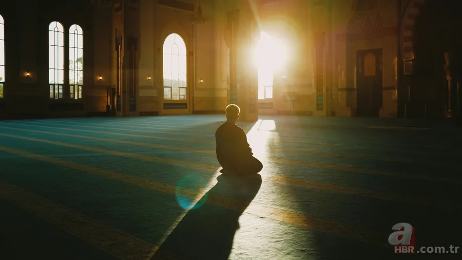 Kadir Gecesi’ni nasıl ihya etmeli? Nihat Hatipoğlu'ndan önemli tavsiyeler | Ayasofya-i Kebir Camii’nde yoğunluk 2