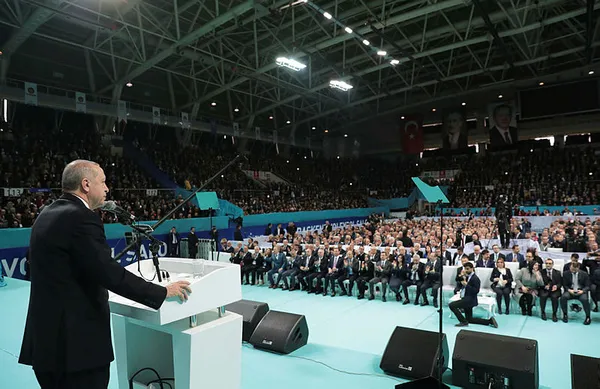 Son dakika: Başkan Erdoğan: Ekonomik tetikçilere Osmanlı tokadını vuracağız!