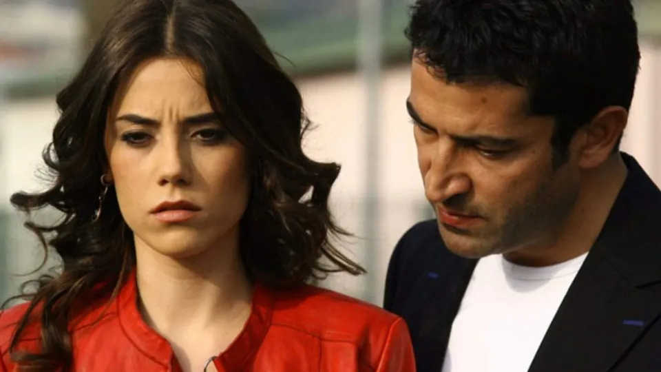 Ezel’in Eyşan’ı Cansu Dere herkesi şaşırttı!
