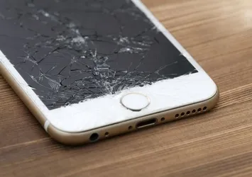 Ekran değişim ücretleri ne kadar? iPhone, Samsung, Huawei...