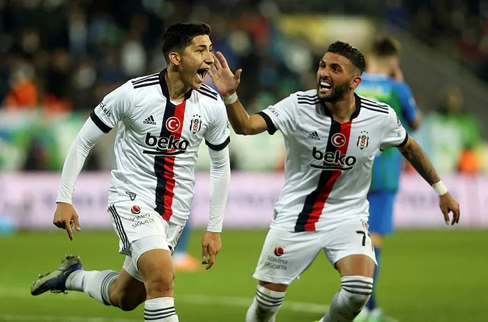 SON DAKİKA: Beşiktaş’ın genç futbolcusu Emirhan İlkhan Torino yolcusu