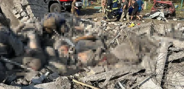Ukrayna: Rusya Groza'yı bombaladı! 49 kişi öldü - 1