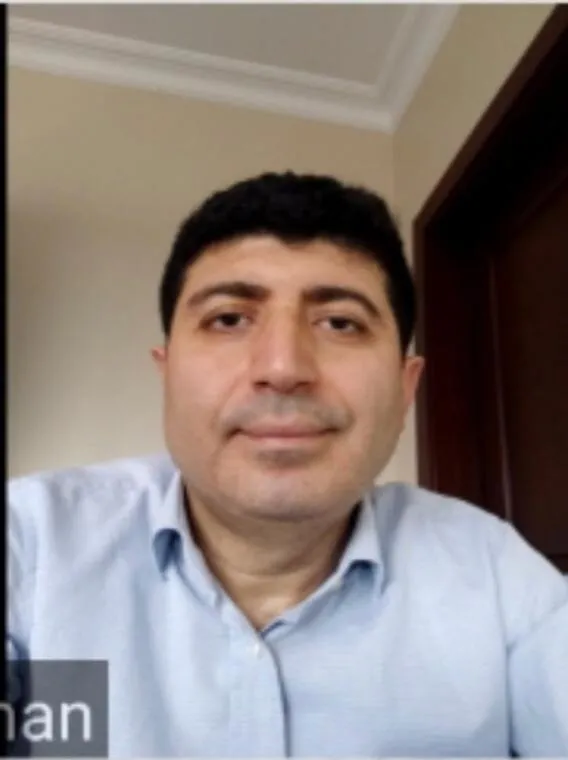 İYİ Partili Murat Karaman cemaatle namaz kılınmasından rahatsız oldu - 2