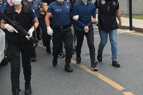 Devleti 750 milyon zarara uğratan suç örgütüne operasyon: 28 kişi gözaltında