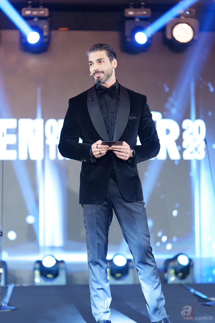 GQ Türkiye Men Of The Year’da şıklık yarışı! Sahneye damga vurdular 2