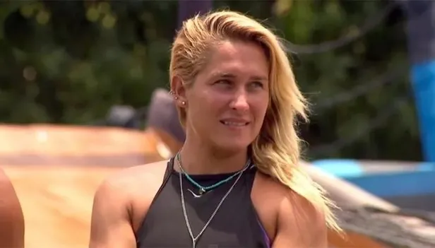 survivor-sema-pinar-kavgasi-olayi-nedir-sema-aydemir-diskalifiye-mi-oldu-survivor-sema-kimdir-kac-yasinda-nere-1708974449761.jpg Survivor Sema Pınar kavgası olayı nedir? Sema Aydemir diskalifiye mi oldu, elendi mi? Survivor Sema kimdir, kaç yaşında, nereli? - 4