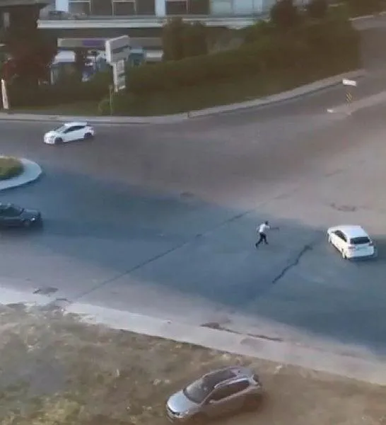 Son dakika: İstanbul Bağcılar'da bayram günü silahlar konuştu: O görüntüler kamerada - 3