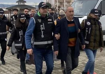 İYİ Partili Gökçeada Belediye Başkanı Ünal Çetin tutuklandı! Rüşvet skandalı sonrası görevden alındı