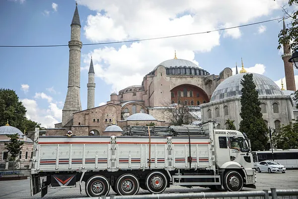 İşte Ayasofya Camii açılıyor! Cuma namazına hangi liderler katılacak?
