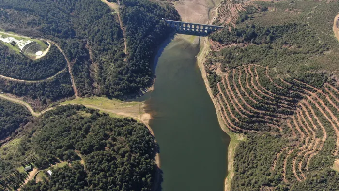 Son dakika: İstanbul’da 3 barajın doluluk oranı yüzde 50’nin altında kaldı! Korkutan uyarı: Su kıtlığı çok yakın