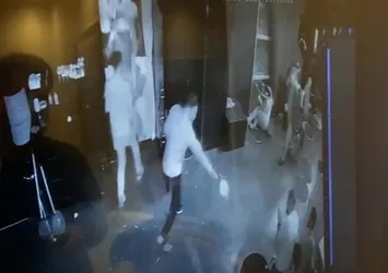 Gece kulübü cinayetinde flaş gelişme! Silahı ateşleyen koruma için karar verildi