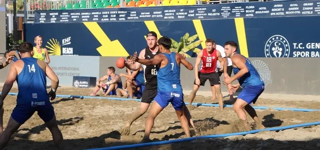 EHF Avrupa Plaj Hentbolu Şampiyonası’nda finalin adı bugün belli olacak