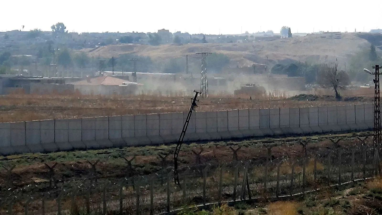 MSB: Resulayn'da PKK/YPG'li teröristler Drone'la saldırdı, 5 personel yaralandı