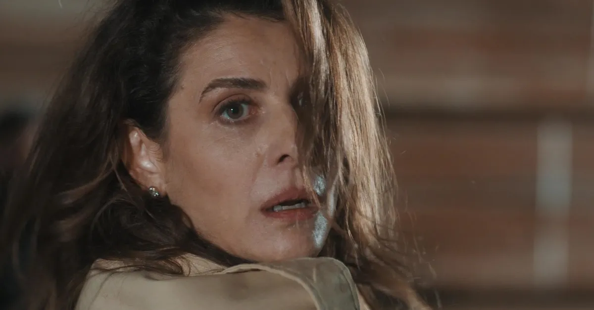 Ben Bu Cihana Sığmazam 43. bölüm 2. fragmanı | "Leyla Türk'ün ölmesini istiyorum"