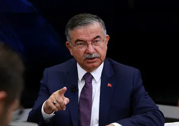 Hükümetten öğretmen ve öğrencilere müjde