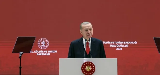 Başkan Recep Tayyip Erdoğan: Türkiye’nin zengin kültür iklimini tek tipleştiren mahalle baskısını reddediyoruz