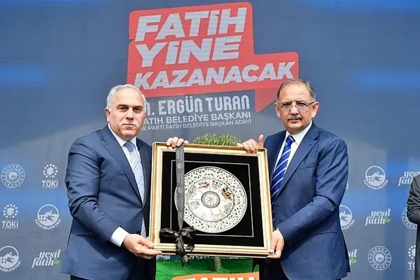 1710608145586.jpeg Bakan Özhaseki depremzede konutlarında son durumu tarih vererek duyurdu: 75 bin evi dağıtmış olacağız - 7