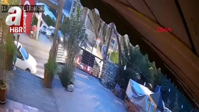 Üsküdar'da arabanın restorana girdiği anlar kamerada