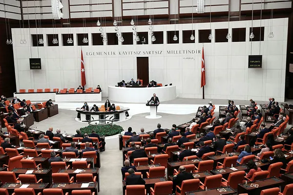 Son dakika: HSK seçiminde uzlaşı sağlandı! Cumhur İttifakı’ndan kaç isim olacak? 21 kişilik aday liste belli oldu