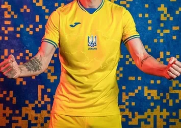 Ukrayna Devlet Başkanı Vladimir Zelenskiy'den EURO 2020 milli takım formasına övgü