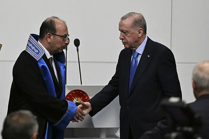 Başkan Erdoğan'dan İmamoğlu'na Roma turu eleştirisi: Milletin cebinden özel uçakla Roma turu yaptırılamaz - 2