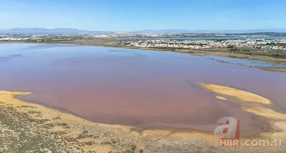 İran’da ‘Kan Yağmuru’: Sahil kırmızıya boyandı! 6