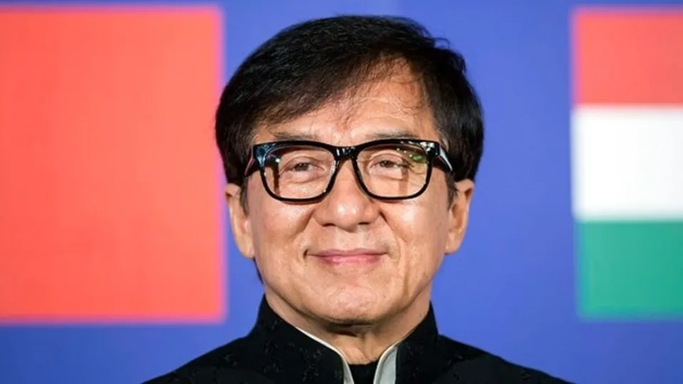 Jackie Chan koronavirüs nedeniyle karantinaya alındı