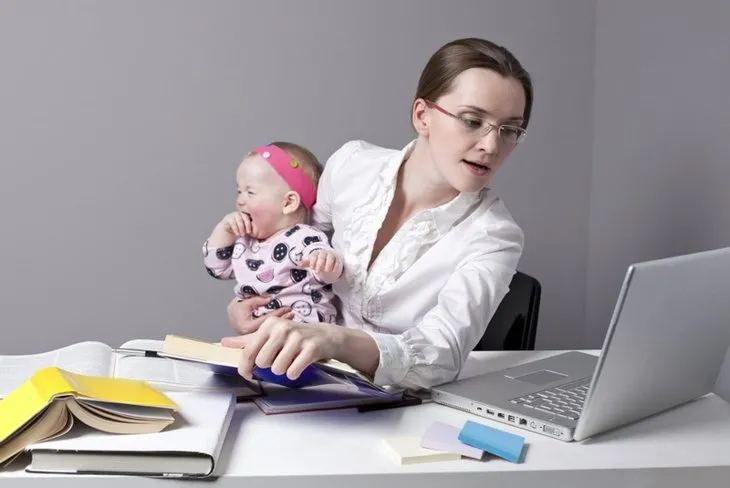 Çalışan anneye güzel haber! Erken emeklilik hakkı doğuyor