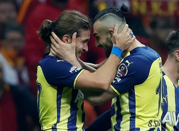 Fenerbahçe'ye derbiyi kazandıran Crespo'dan Galatasaray'a gönderme - 6