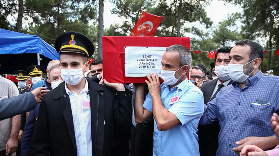 Şehit Celal Özcan'ın babası: Oğluma vasiyet ettim, ağabeyinin kaldığı yerden devam edecek
