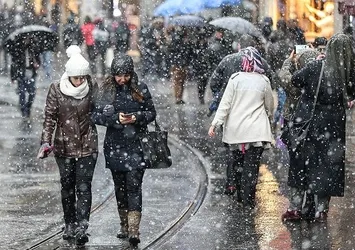 İstanbul için kuvvetli kar yağışı uyarısı
