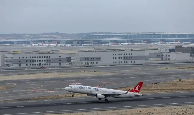Son Dakika Istanbul Havalimani Nda Tasinma Sonrasi Ilk Ucus
