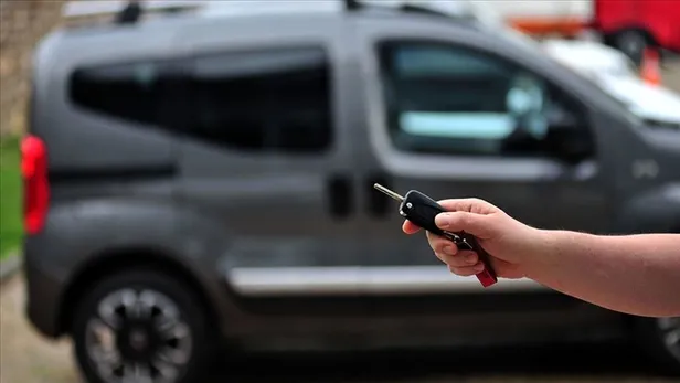 Tarih verildi! İkinci el araba fiyatları ne zaman düşecek? Uzmanlar açıkladı! Fiyat güncellemesi...